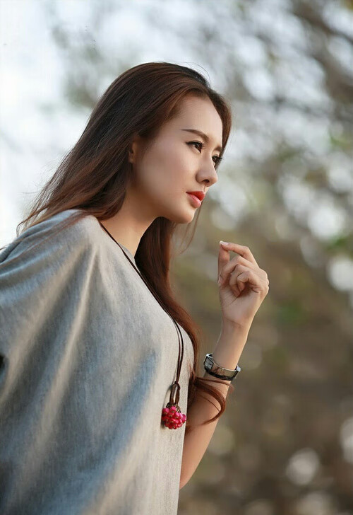 “飘移王者”盛宴：车手们的漂移技巧一览，如何玩漂移车